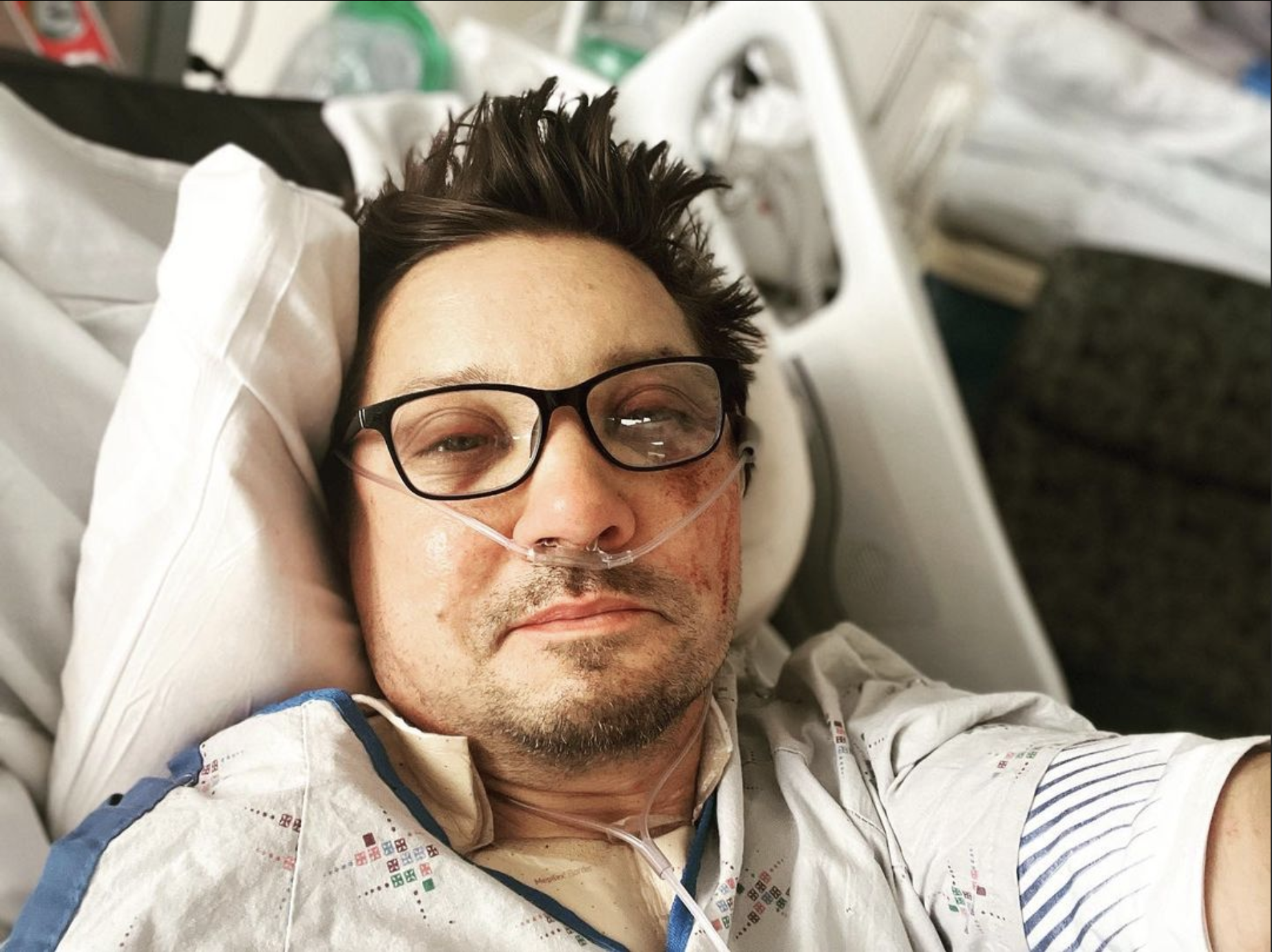 Jeremy Renner at the hospital after accident